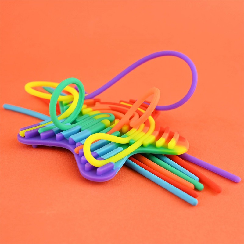 Sensorisk aktivitets legetøj i forskellige former