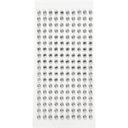 Rhinsten i sølv – elegant og glitrende detalje.