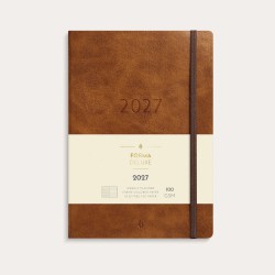 Mayland Forma Deluxe A5 ugekalender 2027 med brunt kunstskind og cremefarvet papir.