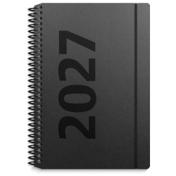 A6 ugekalender 2027 i højformat med matsort omslag af genbrugskarton.